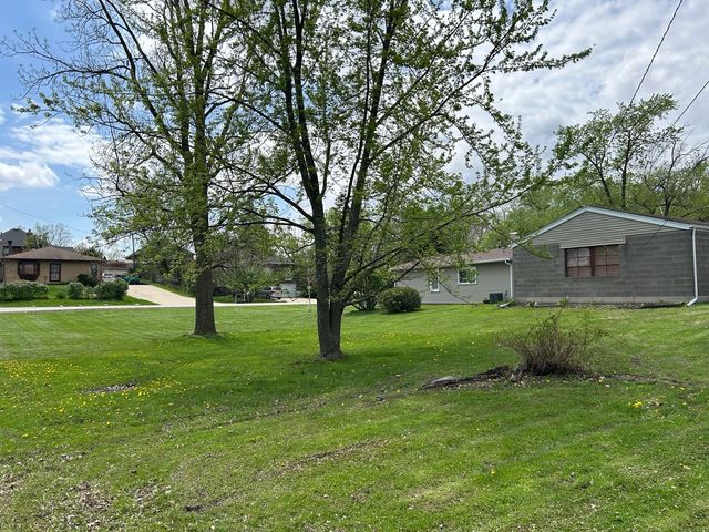 8946 W 84th Street, Justice, IL 60458