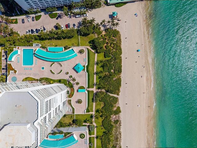 16485 Collins Ave WS6C, Sunny Isles Beach, FL 33160