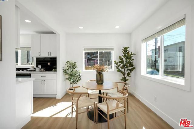 5718 Los Angeles Street, Oakland, CA 94608