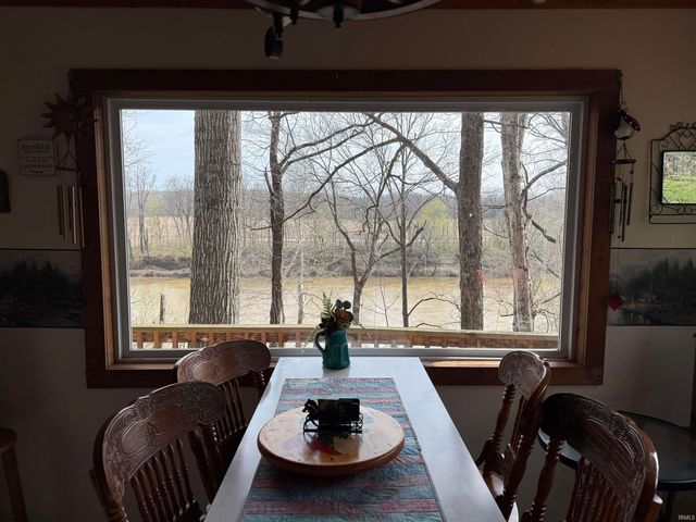 11686 E State Road 450, Shoals, IN 47581