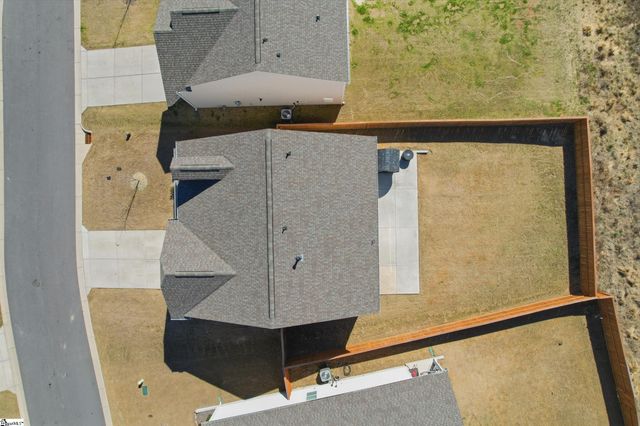 512 Gammon Lane, Fountain Inn, SC 29644