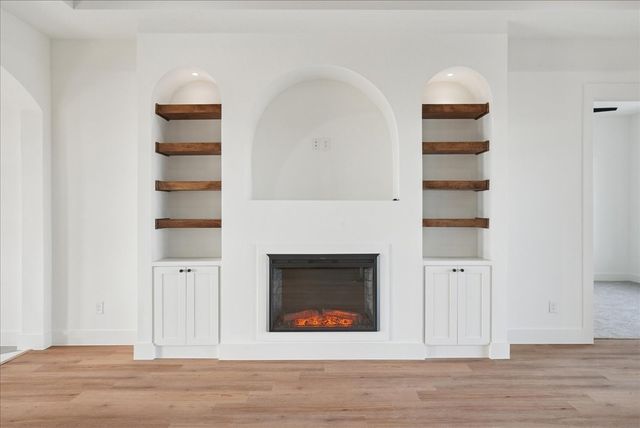 2511 Grant Michael Trail, Waxahachie, TX 75167