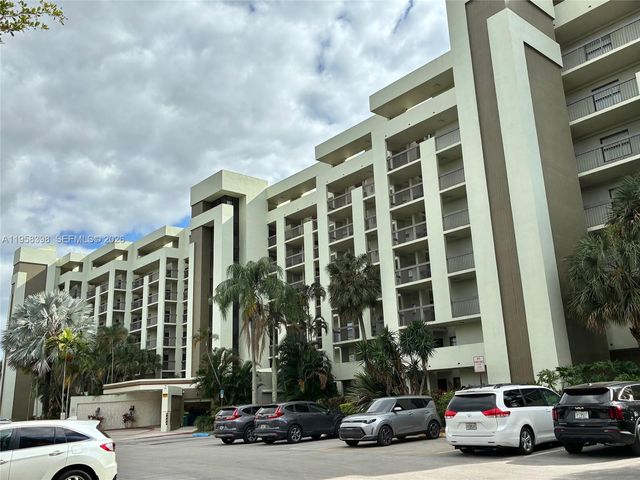 7050 NW 44th Street 708, Lauderhill, FL 33319