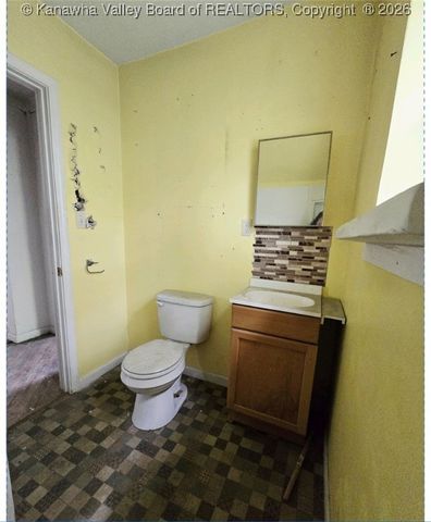 1619 Livingston Avenue, Charleston, WV 25387