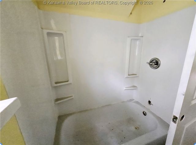 1619 Livingston Avenue, Charleston, WV 25387