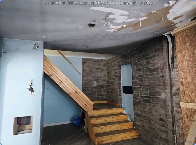 1619 Livingston Avenue, Charleston, WV 25387