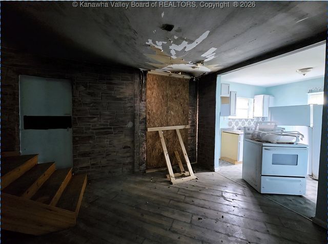 1619 Livingston Avenue, Charleston, WV 25387