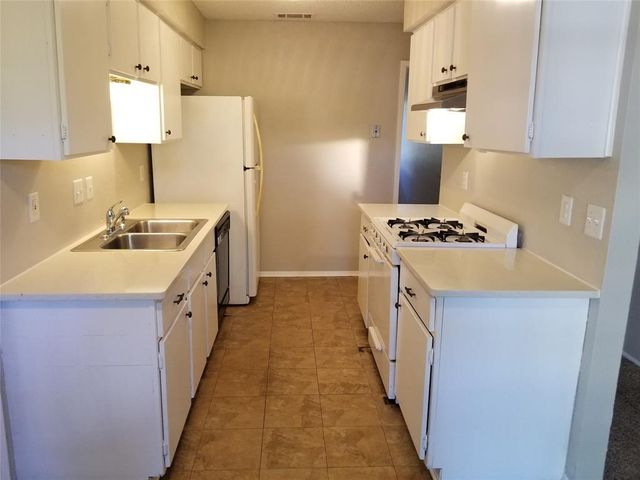 5301 Indio CIR, Austin, TX 78745