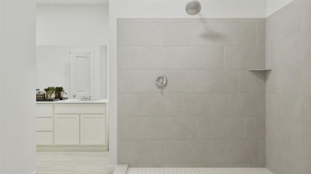 100 Southridge TRL, Marble Falls, TX 78666