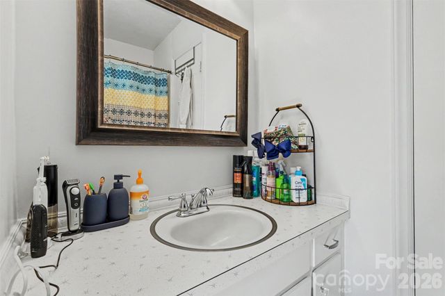 4744 Hickory Grove Road, Mount Holly, NC 28120