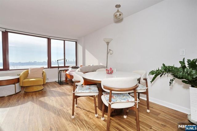 100 Old Palisade Road 1013, Fort Lee, NJ 07024