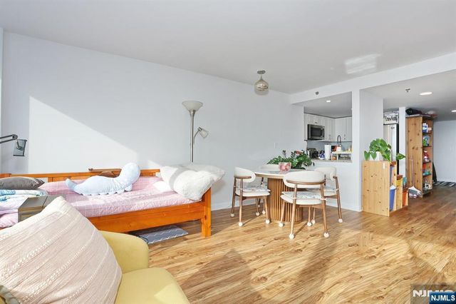 100 Old Palisade Road 1013, Fort Lee, NJ 07024