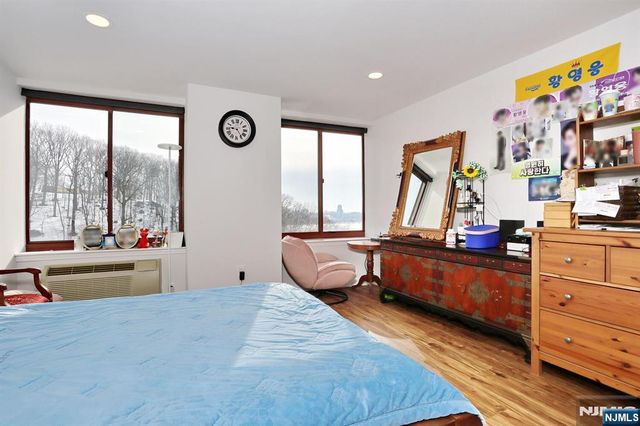 100 Old Palisade Road 1013, Fort Lee, NJ 07024