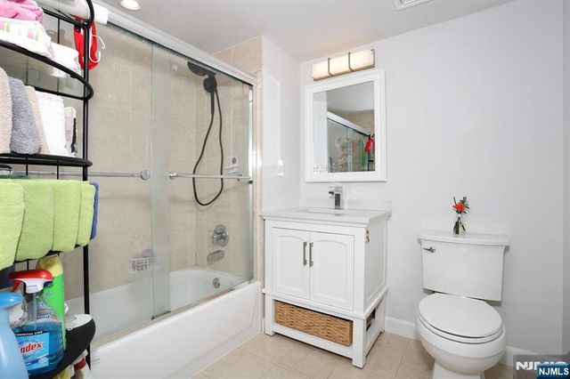 100 Old Palisade Road 1013, Fort Lee, NJ 07024