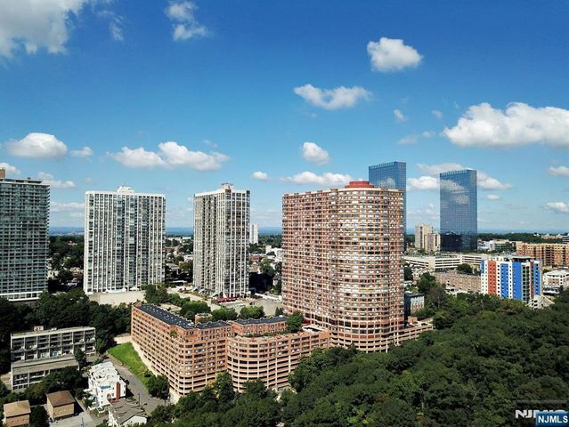 100 Old Palisade Road 1013, Fort Lee, NJ 07024