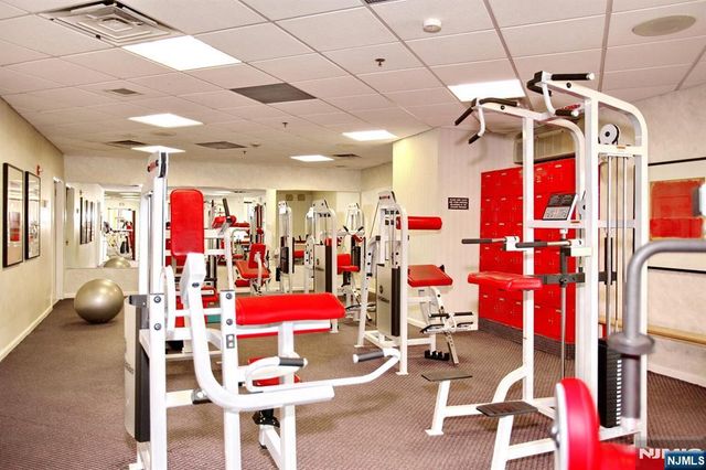 100 Old Palisade Road 1013, Fort Lee, NJ 07024