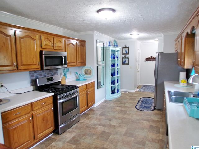 2608 OAK VILLAGE DRIVE, Anniston, AL 36207