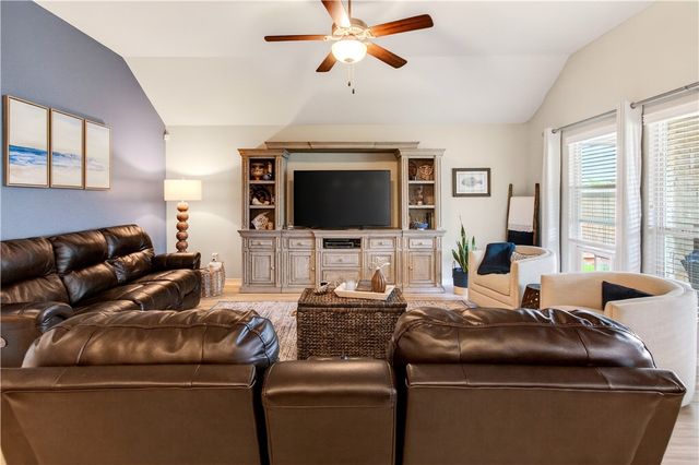 2226 Pajaro Lane, Corpus Christi, TX 78414