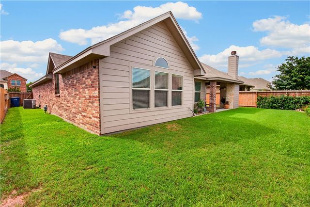2226 Pajaro Lane, Corpus Christi, TX 78414