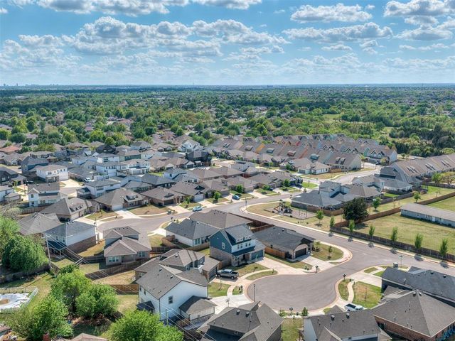 508 NW 177th Terrace, Edmond, OK 73012