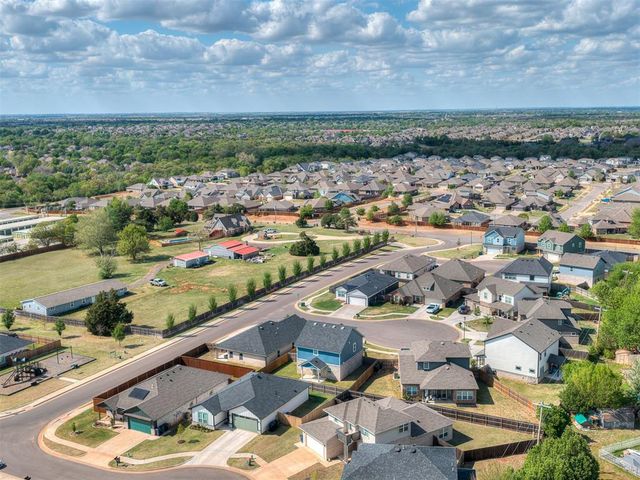 508 NW 177th Terrace, Edmond, OK 73012