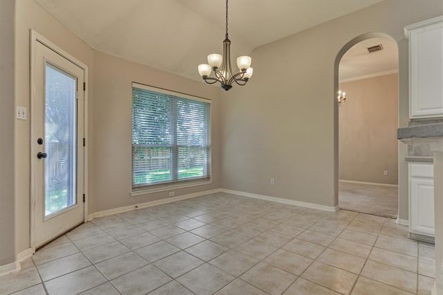 930 Arbor Pine, Tomball, TX 77375