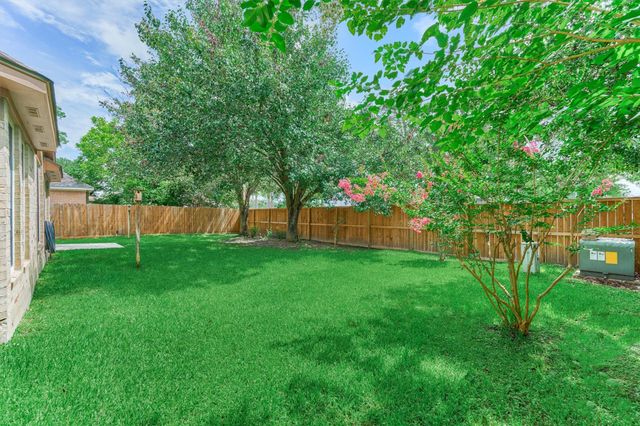 930 Arbor Pine, Tomball, TX 77375