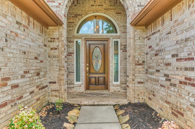930 Arbor Pine, Tomball, TX 77375