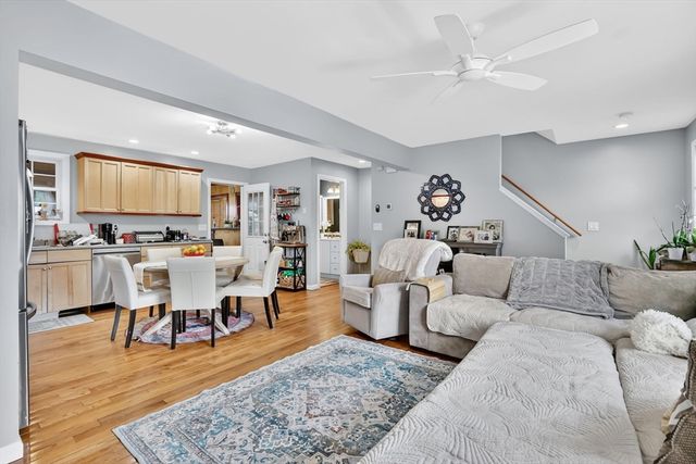 264 E Main St, Chicopee, MA 01020