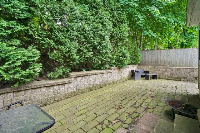 264 E Main St, Chicopee, MA 01020
