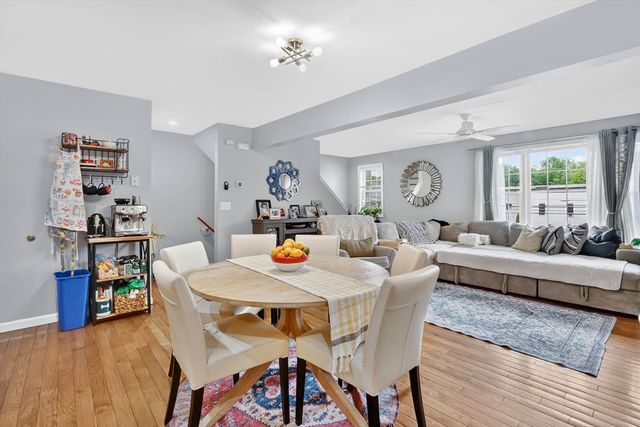264 E Main St, Chicopee, MA 01020