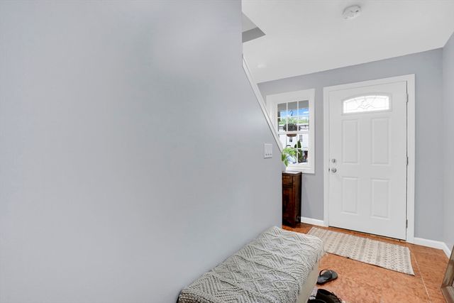 264 E Main St, Chicopee, MA 01020