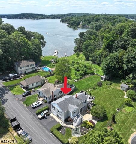 101 New Jersey Ave, Jefferson Twp., NJ 07849