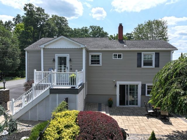 101 New Jersey Ave, Jefferson Twp., NJ 07849