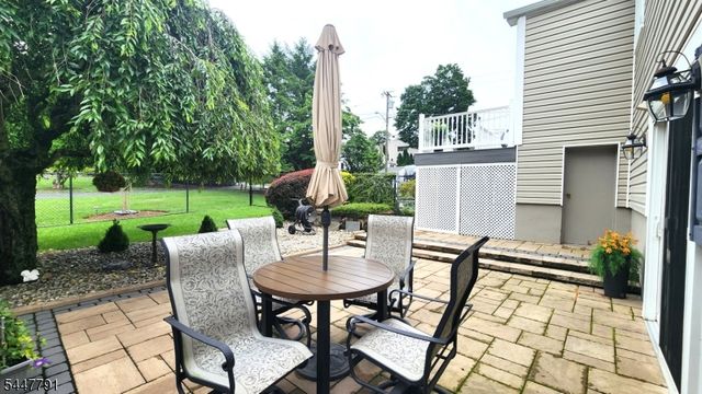 101 New Jersey Ave, Jefferson Twp., NJ 07849