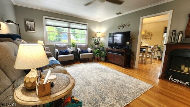 101 New Jersey Ave, Jefferson Twp., NJ 07849