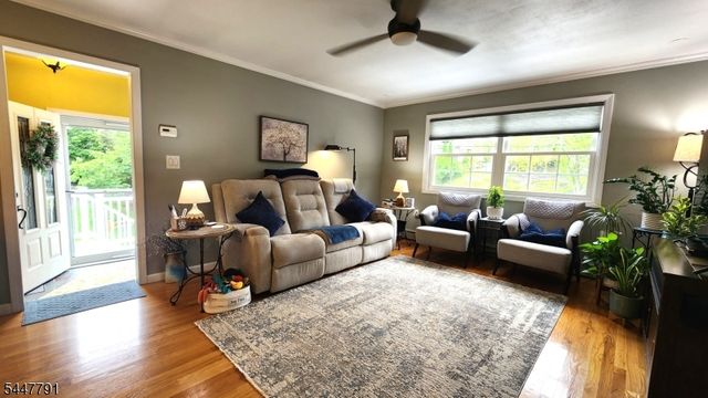 101 New Jersey Ave, Jefferson Twp., NJ 07849