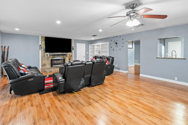 7406 Salerno Road, Fort Pierce, FL 34951