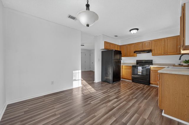 552 Roberts Drive, Defuniak Springs, FL 32433