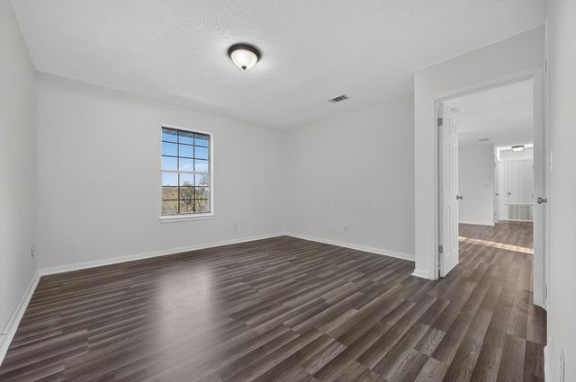 552 Roberts Drive, Defuniak Springs, FL 32433