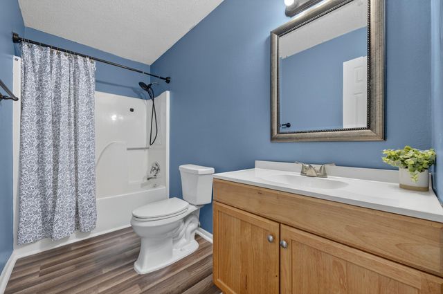 552 Roberts Drive, Defuniak Springs, FL 32433