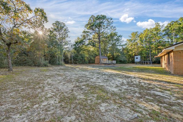 552 Roberts Drive, Defuniak Springs, FL 32433