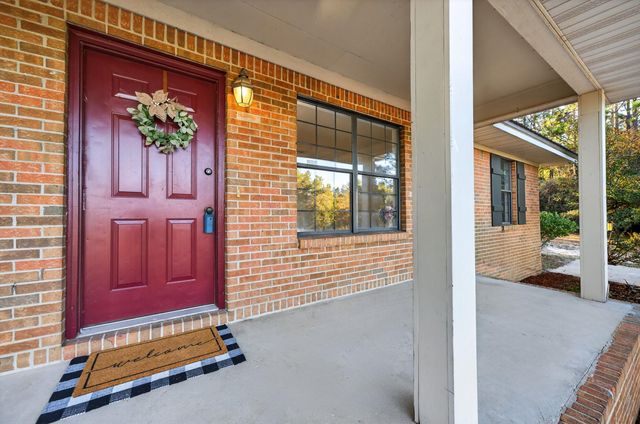 552 Roberts Drive, Defuniak Springs, FL 32433