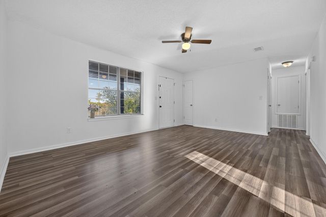 552 Roberts Drive, Defuniak Springs, FL 32433