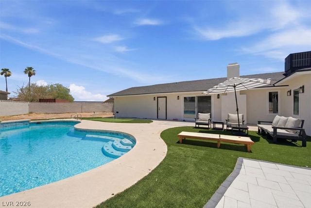 3660 West Robindale Road, Las Vegas, NV 89139