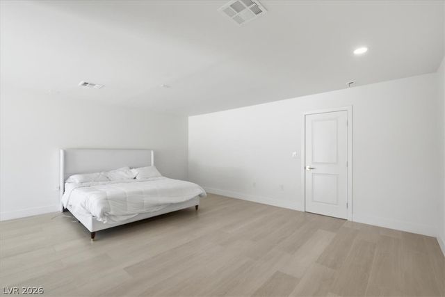 3660 West Robindale Road, Las Vegas, NV 89139