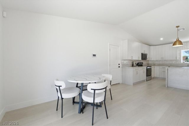 3660 West Robindale Road, Las Vegas, NV 89139