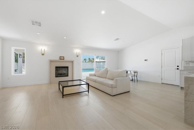 3660 West Robindale Road, Las Vegas, NV 89139