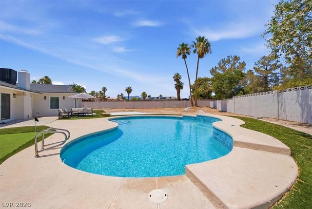 3660 West Robindale Road, Las Vegas, NV 89139