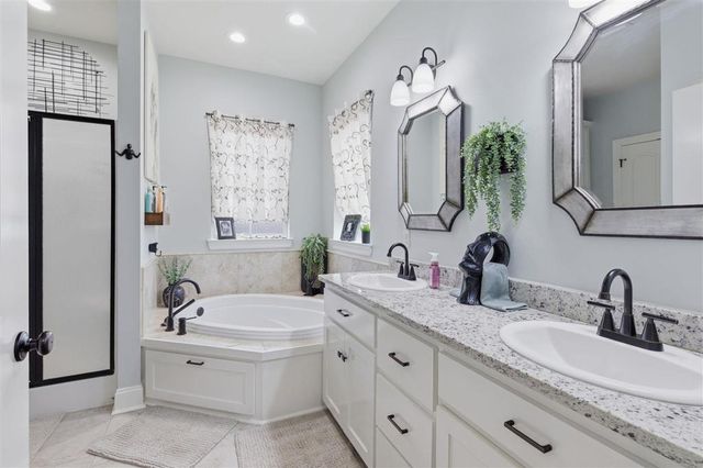 2205 Alexa Ln, Sulphur, LA 70663